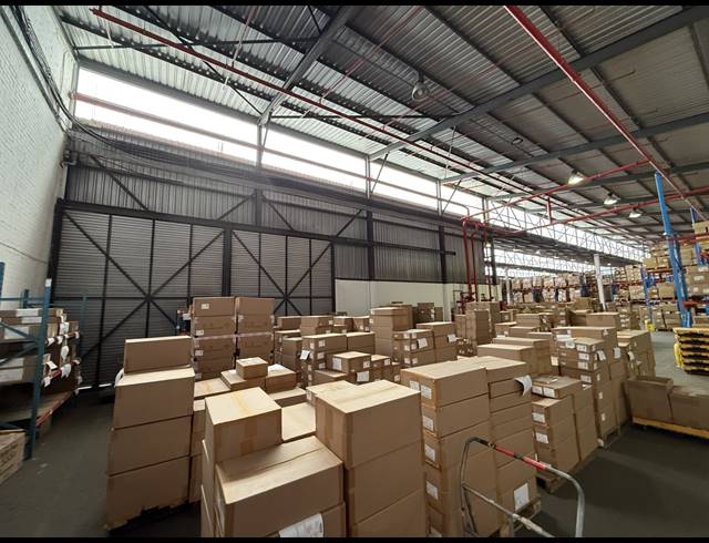 5,552M² WAREHOUSE TO LET IN EPPING INDUSTRIAL